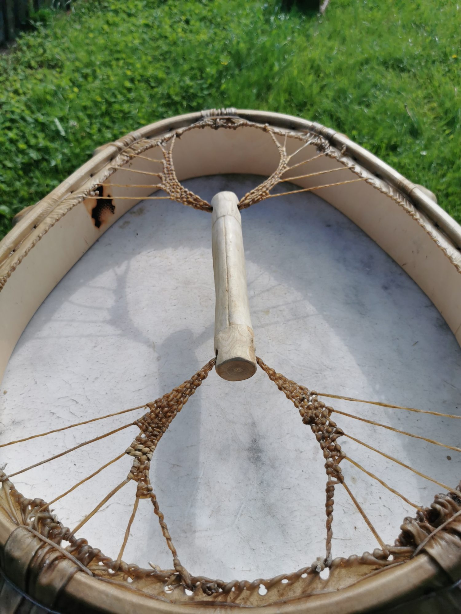 22" Handcrafted Shaman Drum - Deer Hide Shamanic Drum- Shamanic Tool - Saami Drum - Image 9